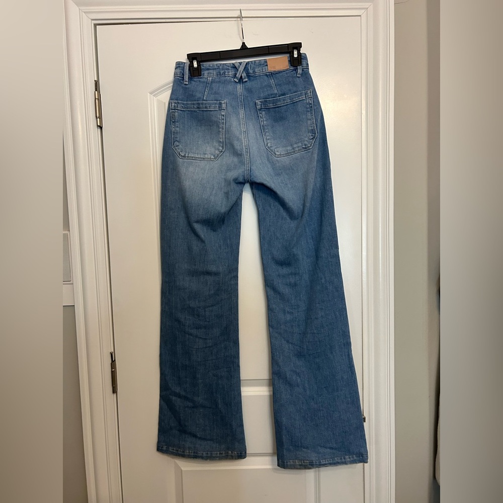 PAIGE Leenah Patch Pocket Jeans - Picture 3 of 6